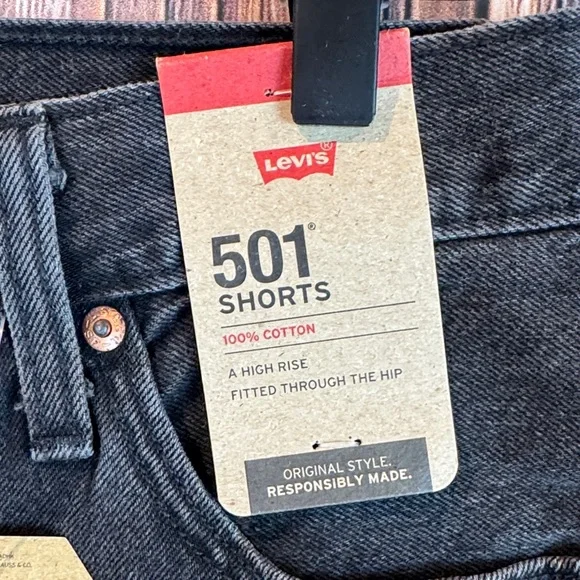 Levi's Women's Dark Denim Jean Shorts - Picture 2 of 7